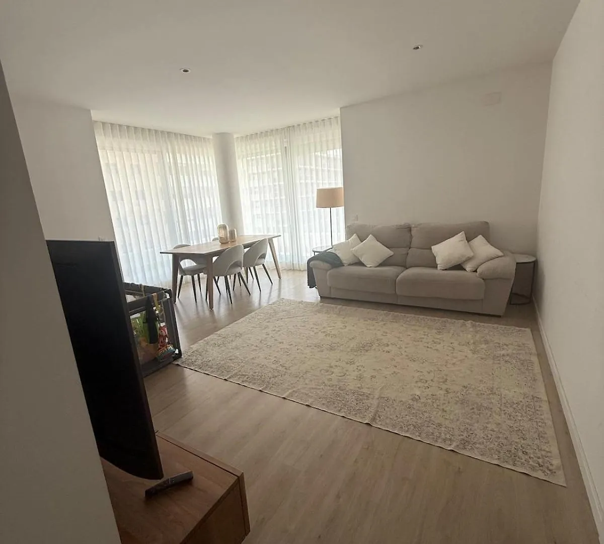 Apartment Spacious And Bright Only In August - Apartamento Espacioso Y Luminoso Disponible Solo En Agosto Marbella