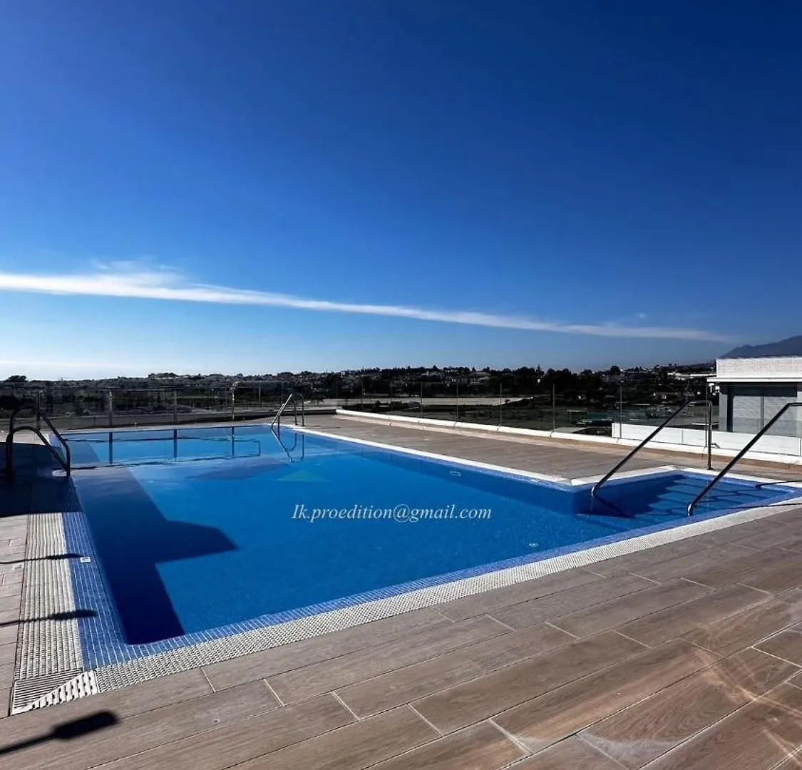 Apartment Spacious And Bright Only In August - Apartamento Espacioso Y Luminoso Disponible Solo En Agosto ile iletişim
